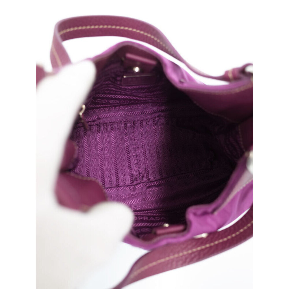 Prada leather Purple hobo bag Tessuto shoulder - Picture 3 of 9